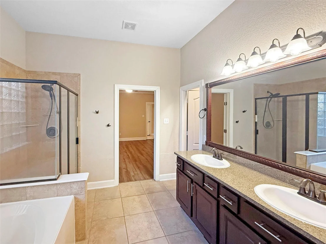 Photo of 110 N Pinto Point Circle