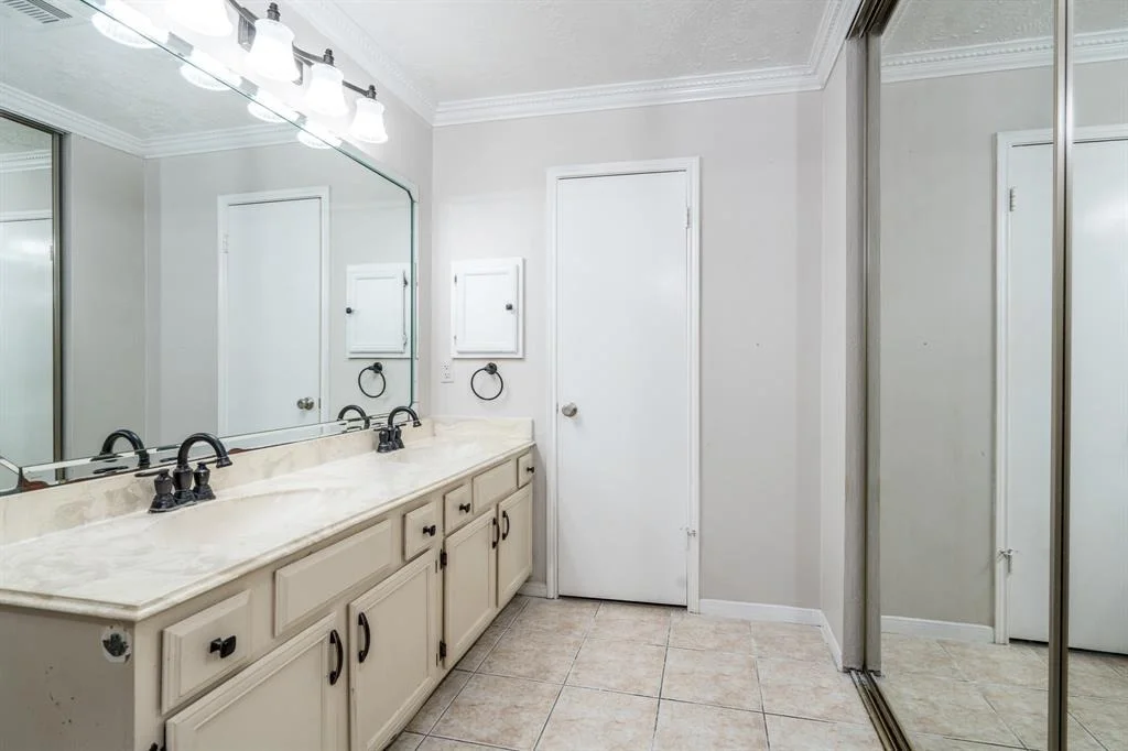 Photo of 4110 Algernon Drive