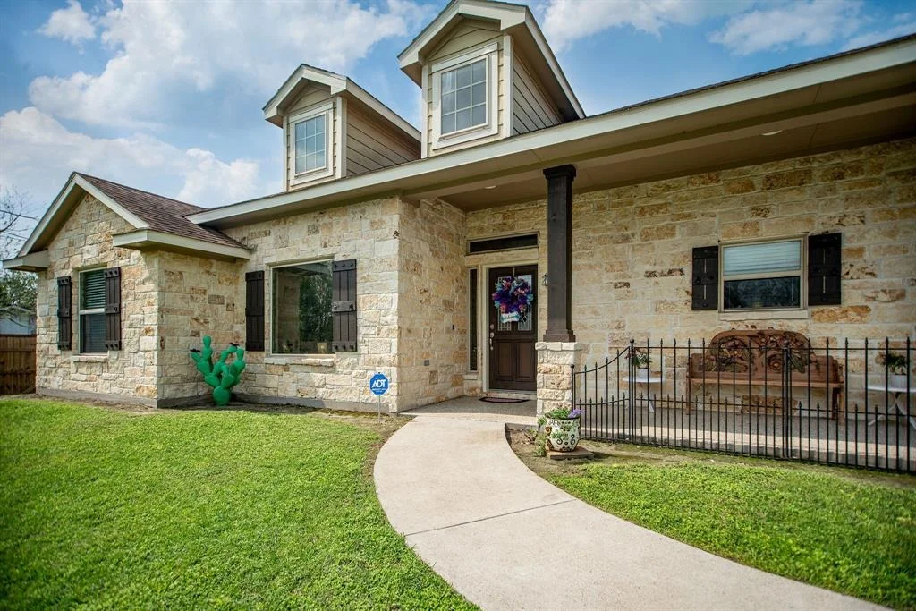 Photo of 590 Jacob Road