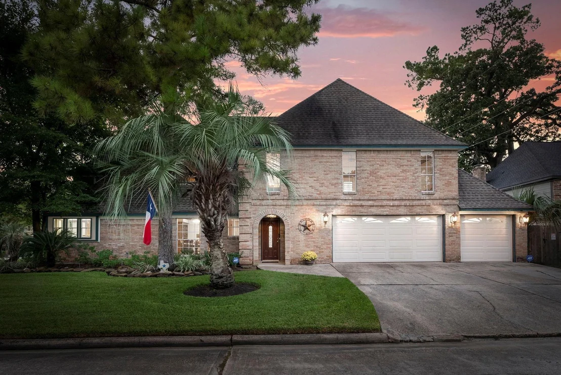 Photo of 5718 Glenmere Lane