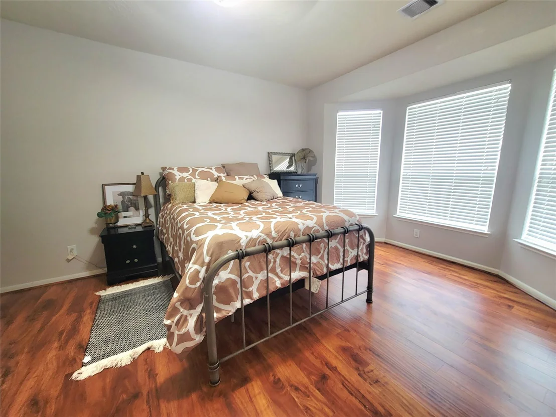 Photo of 8811 Henrico Lane