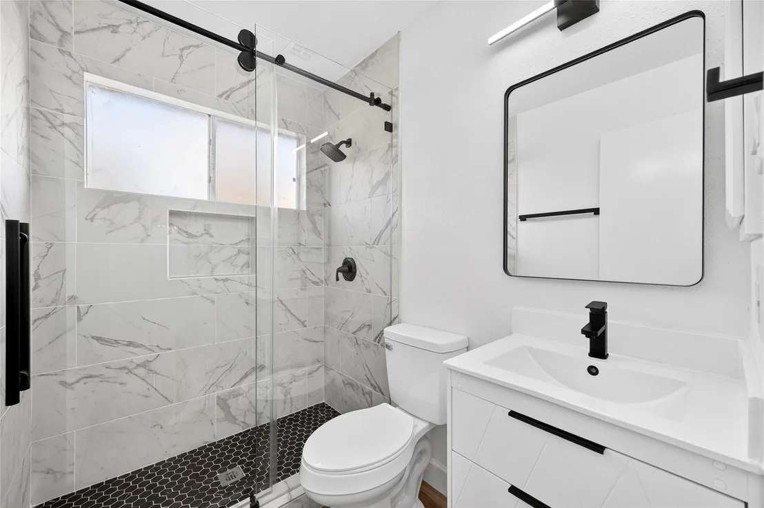 Photo of 16110 Manor Point Drive