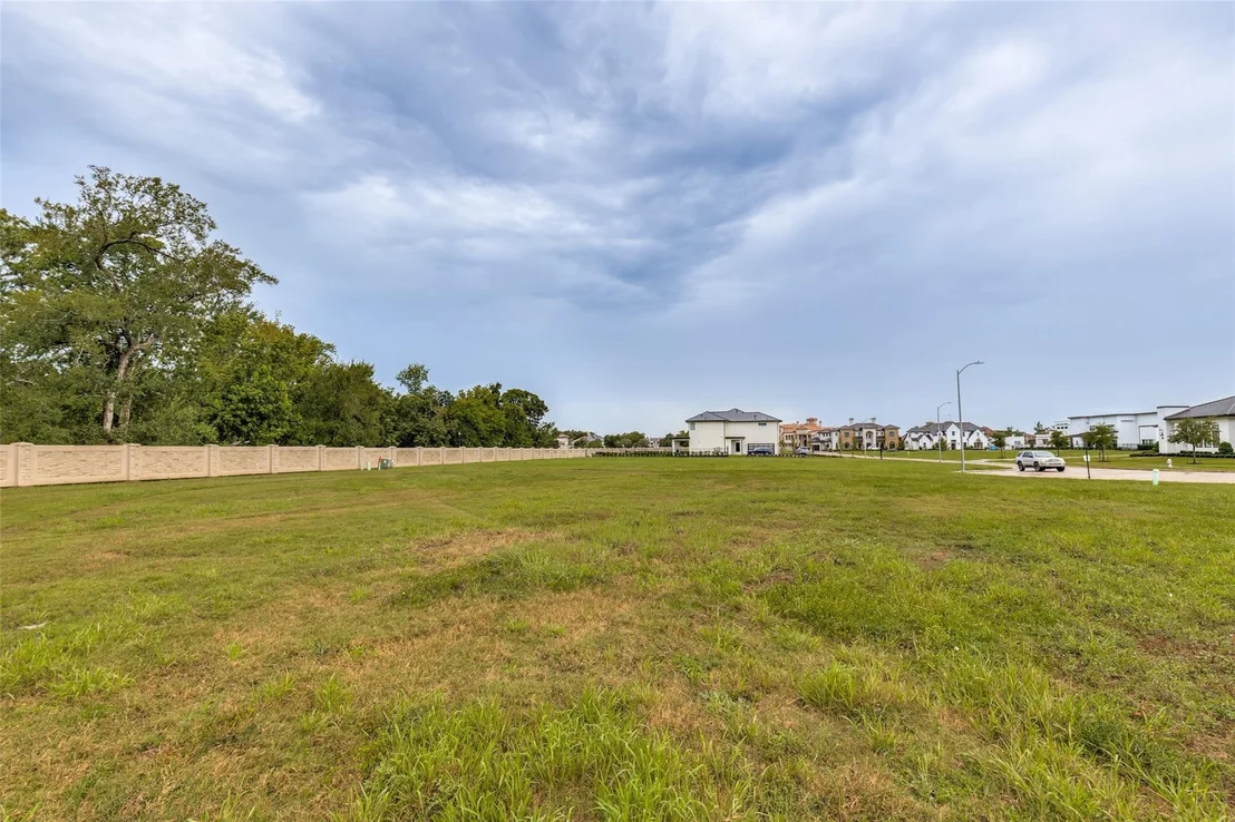 Photo of 62 Alexandra Way Circle