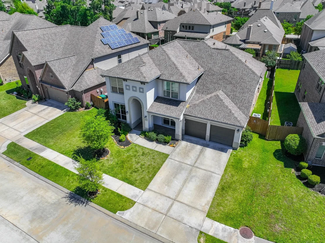 Photo of 27918 Madison Bend Drive