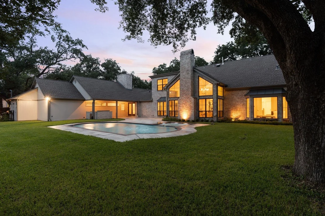 Photo of 5665 Pine Forest Road