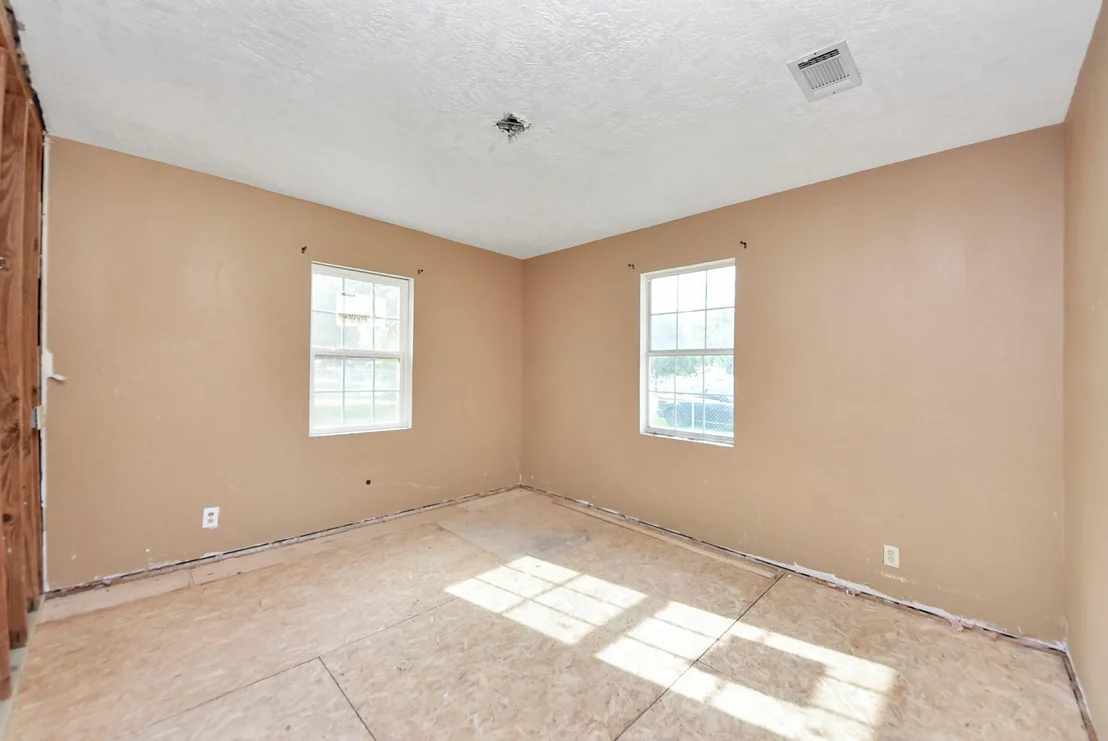Photo of 117 E Witcher Lane