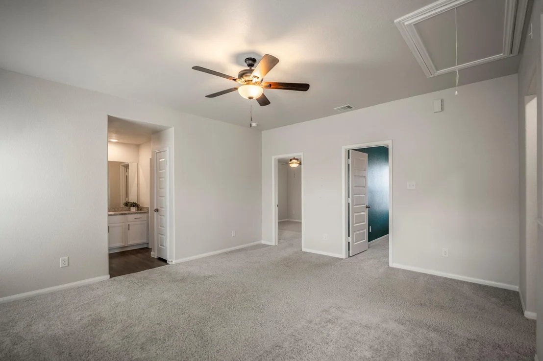 Photo of 2355 Mount Locke Path