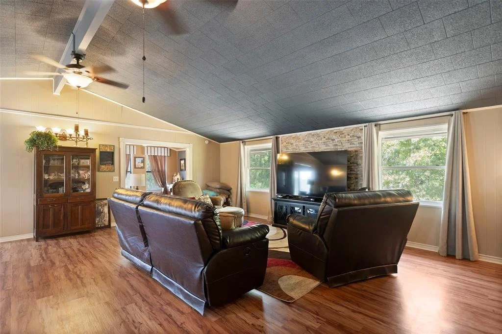 Photo of 8 High Drive
