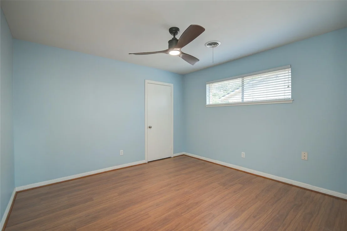 Photo of 5518 Dumfries Drive