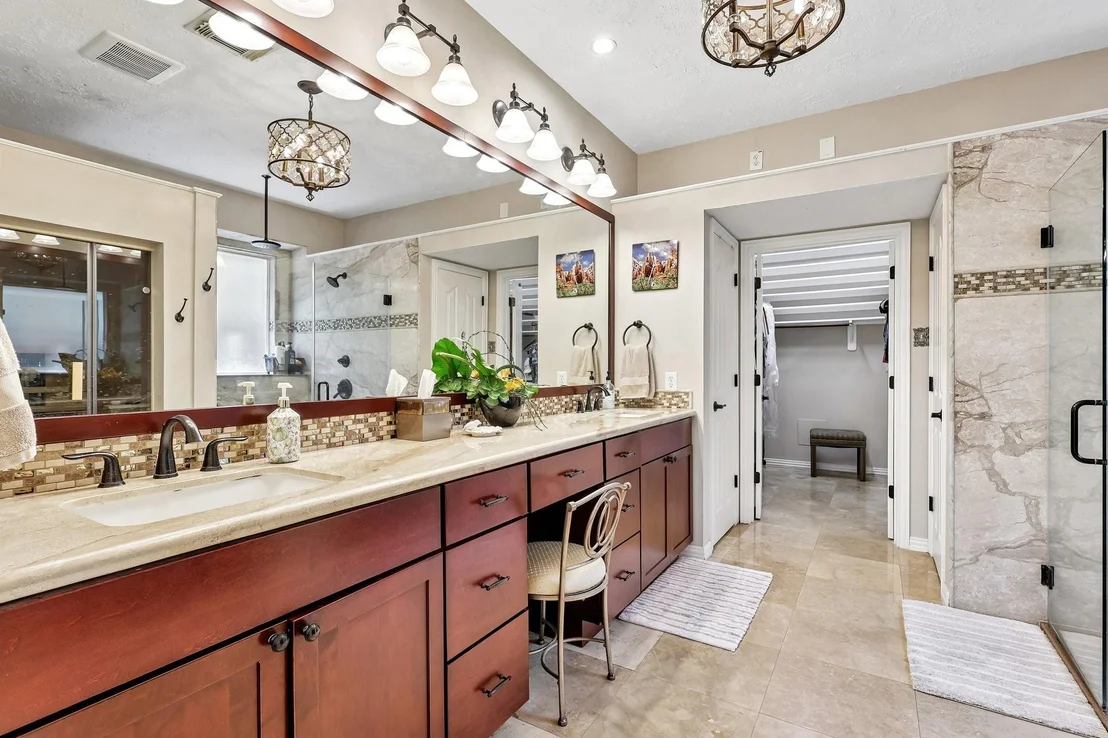 Photo of 6515 Briarstone Lane