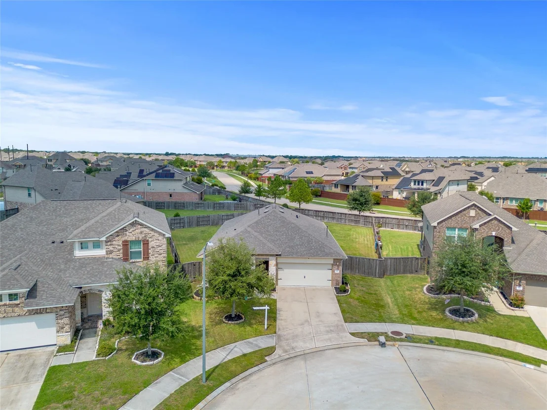 Photo of 9447 Summer River Drive