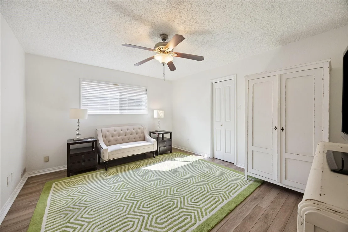 Photo of 7807 Del Rey Lane
