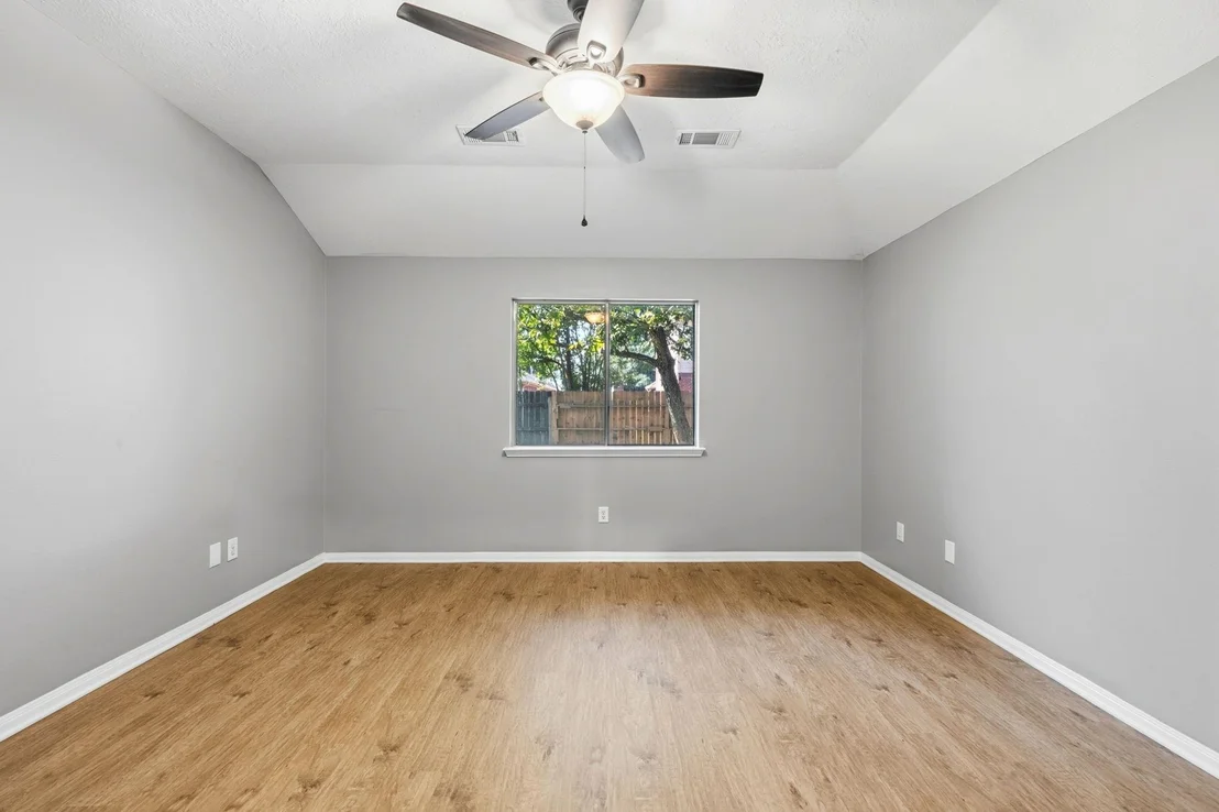 Photo of 18403 Maple Mill Drive