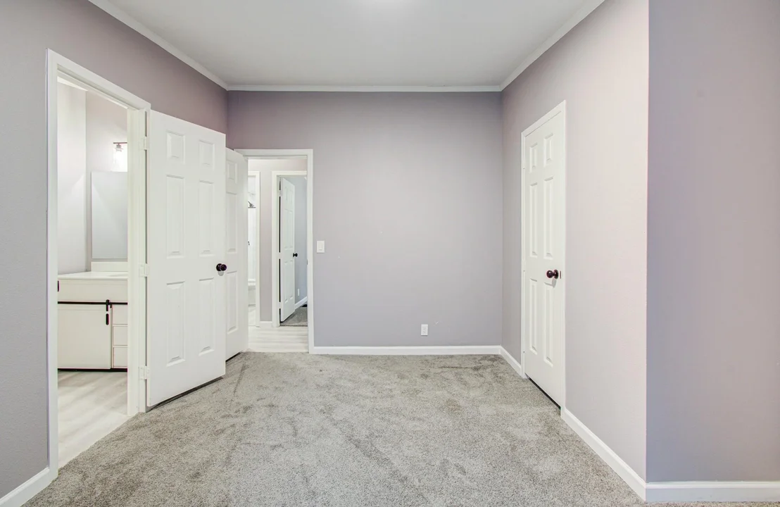 Photo of 272 Lone Pine Drive