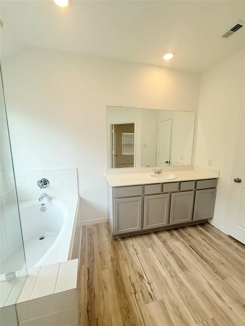 Photo of 4227 Sterling View Boulevard