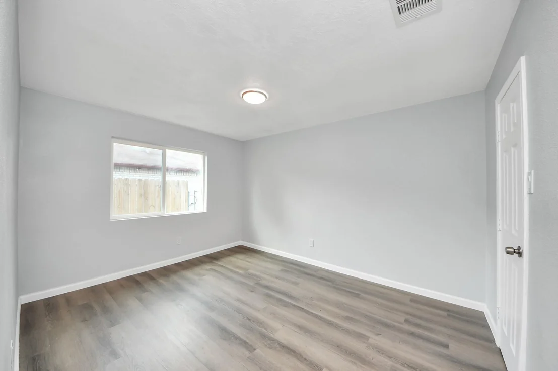 Photo of 14623 Lorne Drive