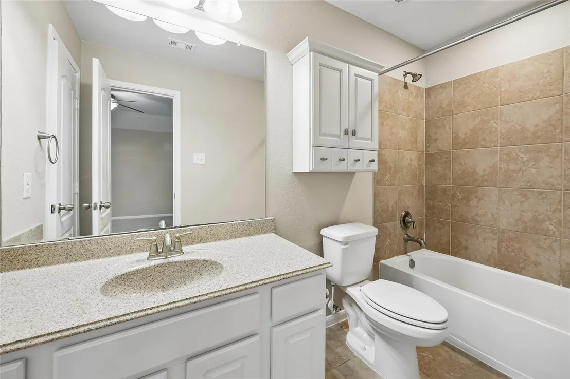 Photo of 25201 Quiet Ledge