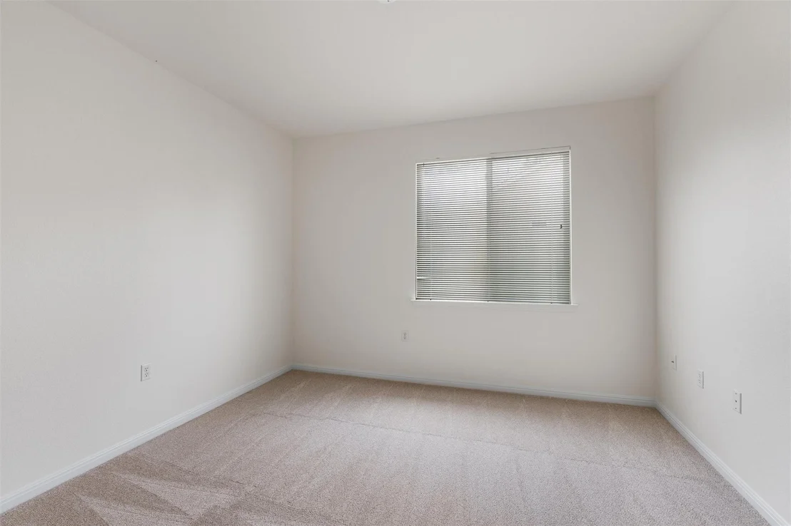 Photo of 103 Brooks Circle