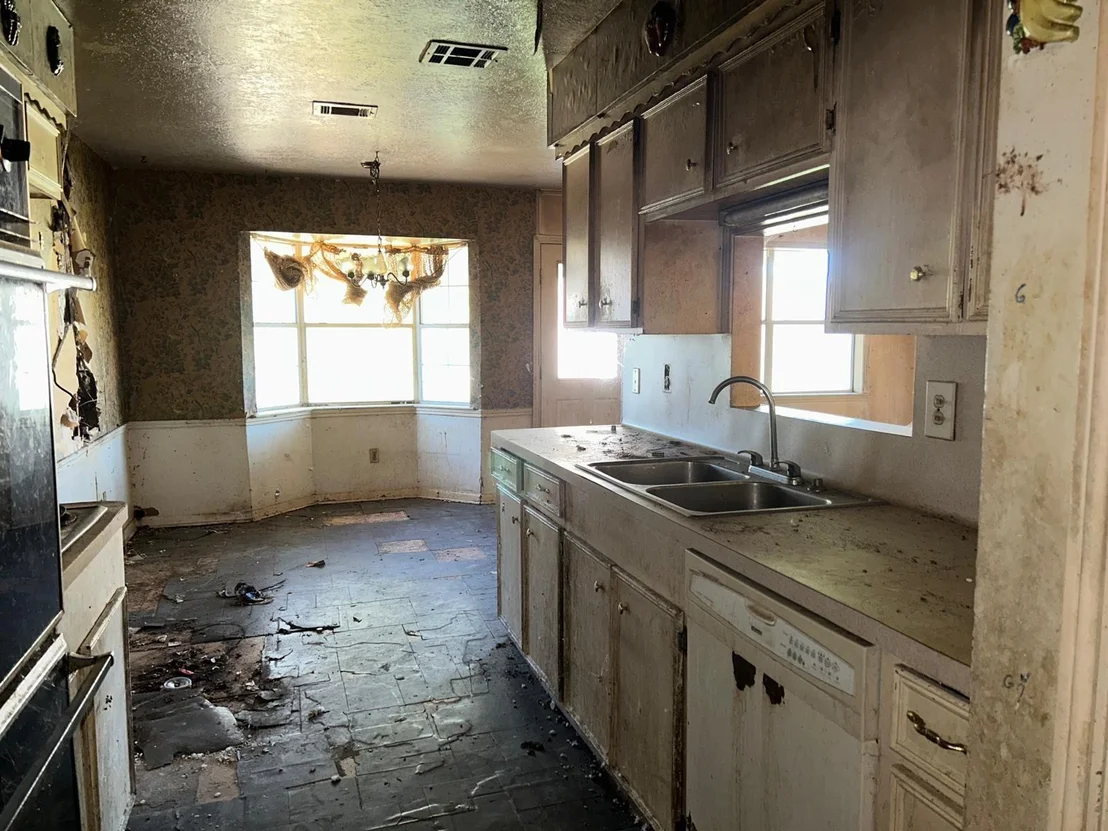 Photo of 419 Rose Arbor Lane