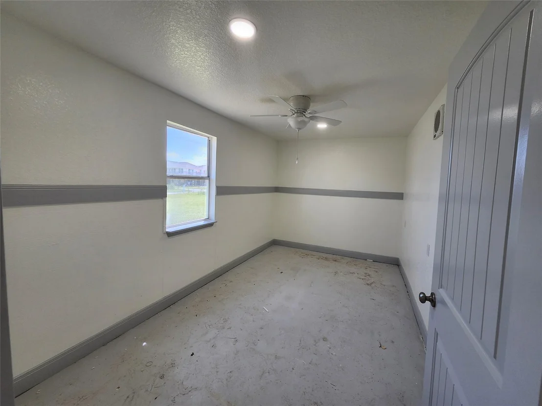 Photo of 515 Thunder Road