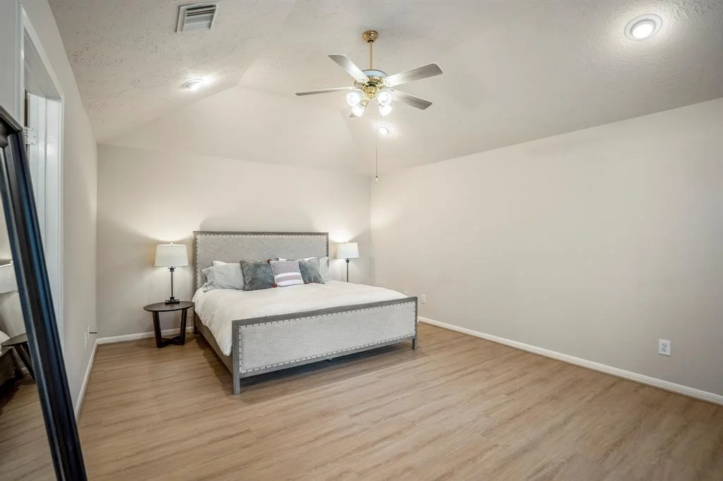 Photo of 6027 Sawyer Bend Lane
