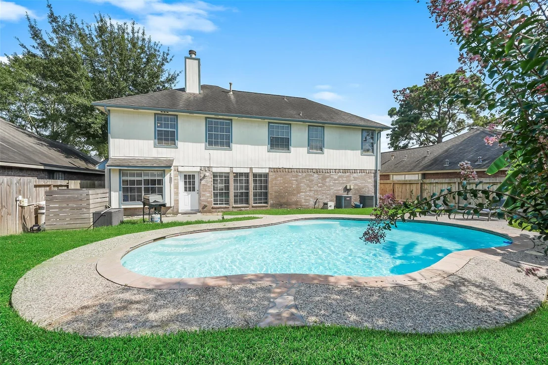 Photo of 7323 Maple Walk Drive