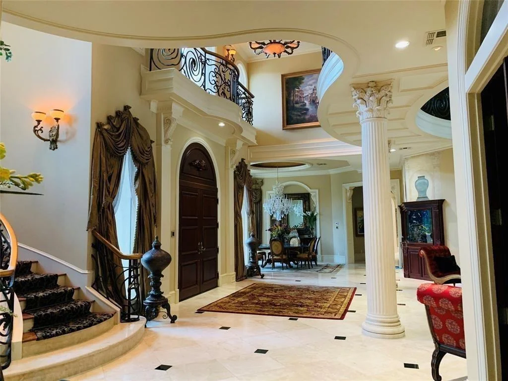 Photo of 29 Beacon Hill