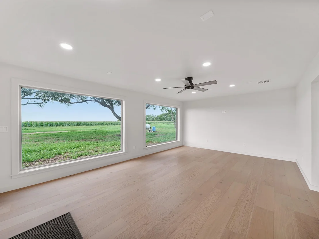 Photo of 3231 County Road 458