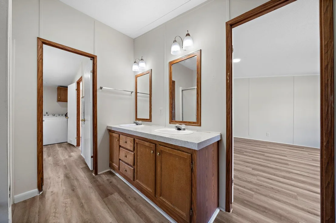 Photo of 16482 Pisces Road