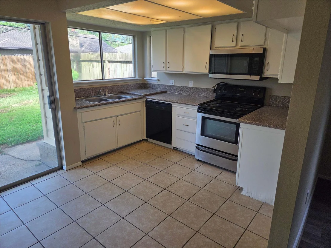 Photo of 23115 Naples Drive