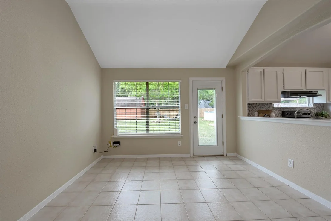 Photo of 25610 Dogwood Lane