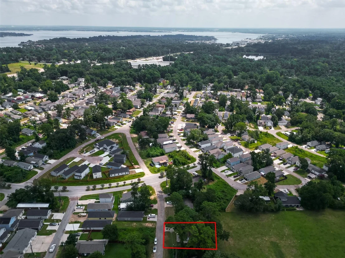 Photo of 16861 W Lynbrook