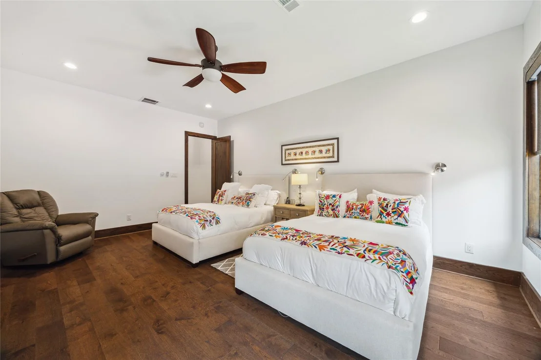 Photo of 25901 Haven Lake Drive