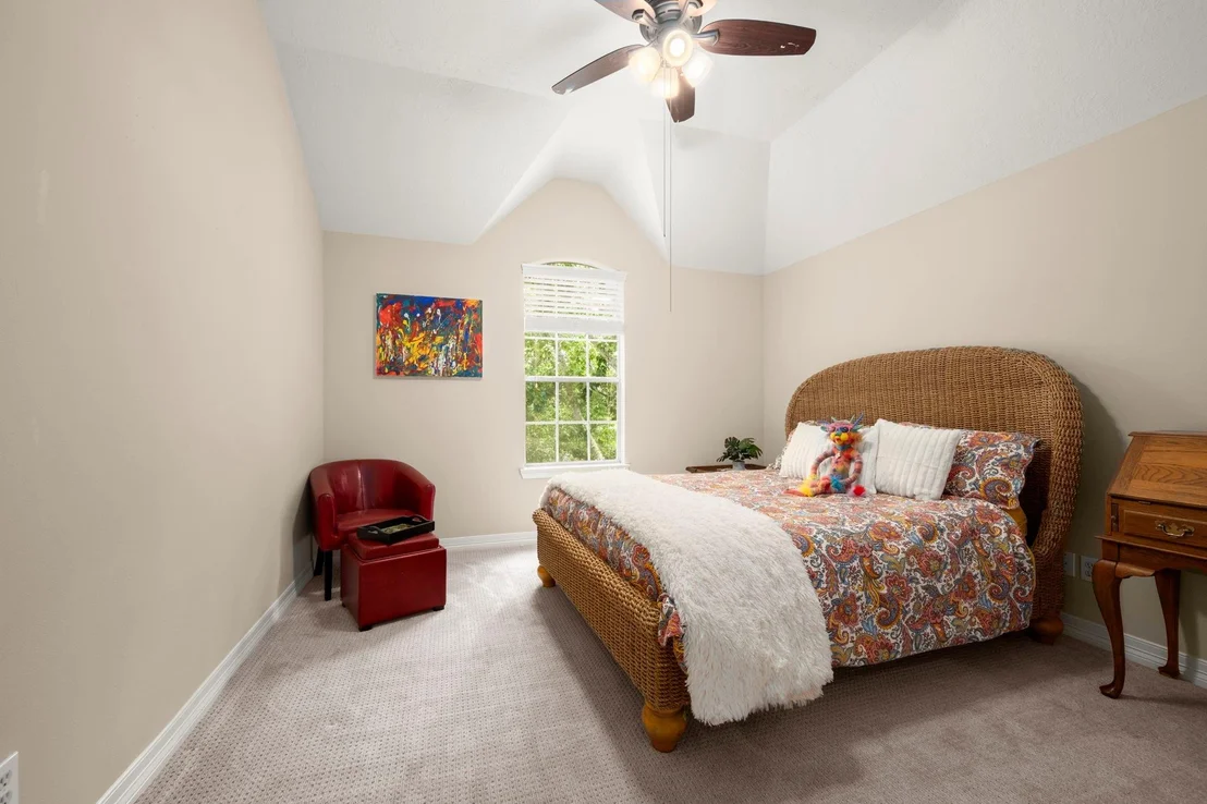 Photo of 8961 Fallsbrook Court