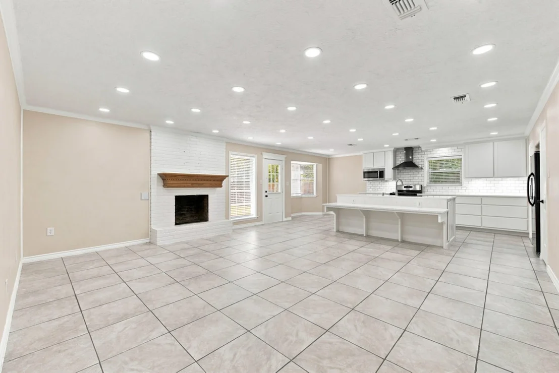 Photo of 1302 Hawk Tree Drive