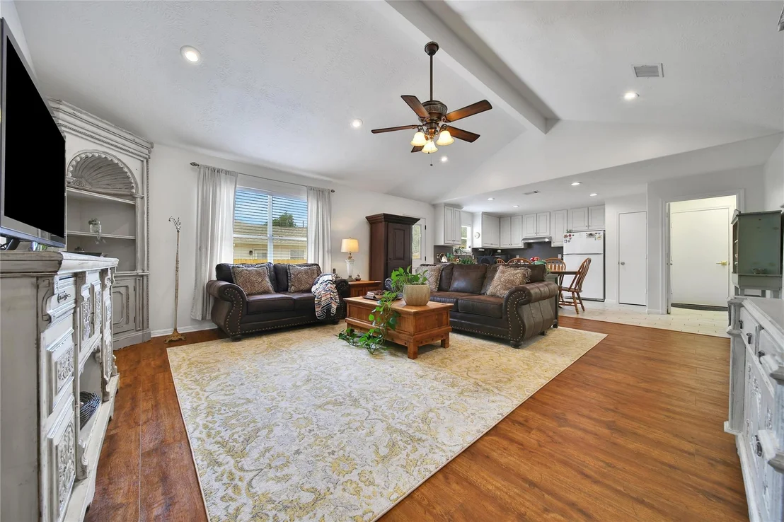 Photo of 16389 Sun View Lane