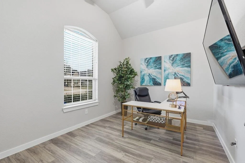 Photo of 4042 Shackleton Court