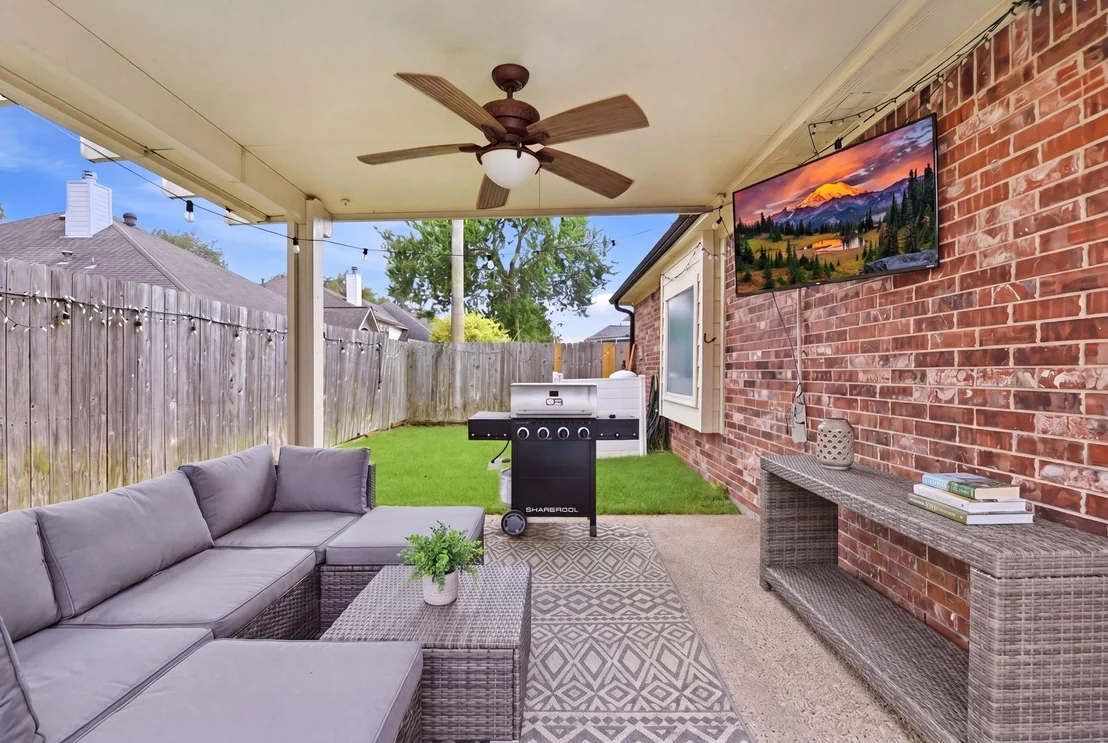 Photo of 2105 Mossy Trail Drive