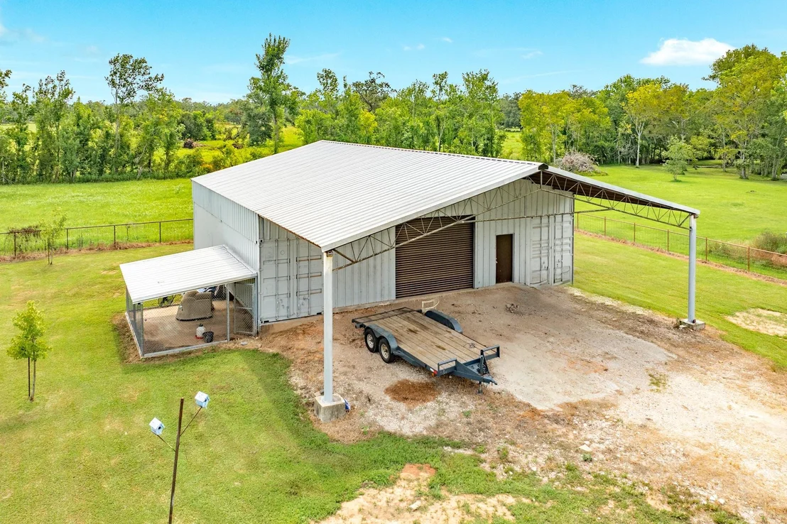 Photo of 130 Pin Oak Drive