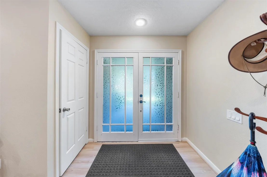 Photo of 12155 Hawthorne Drive