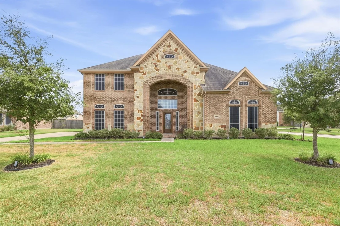 Photo of 4002 Broadmoor Drive