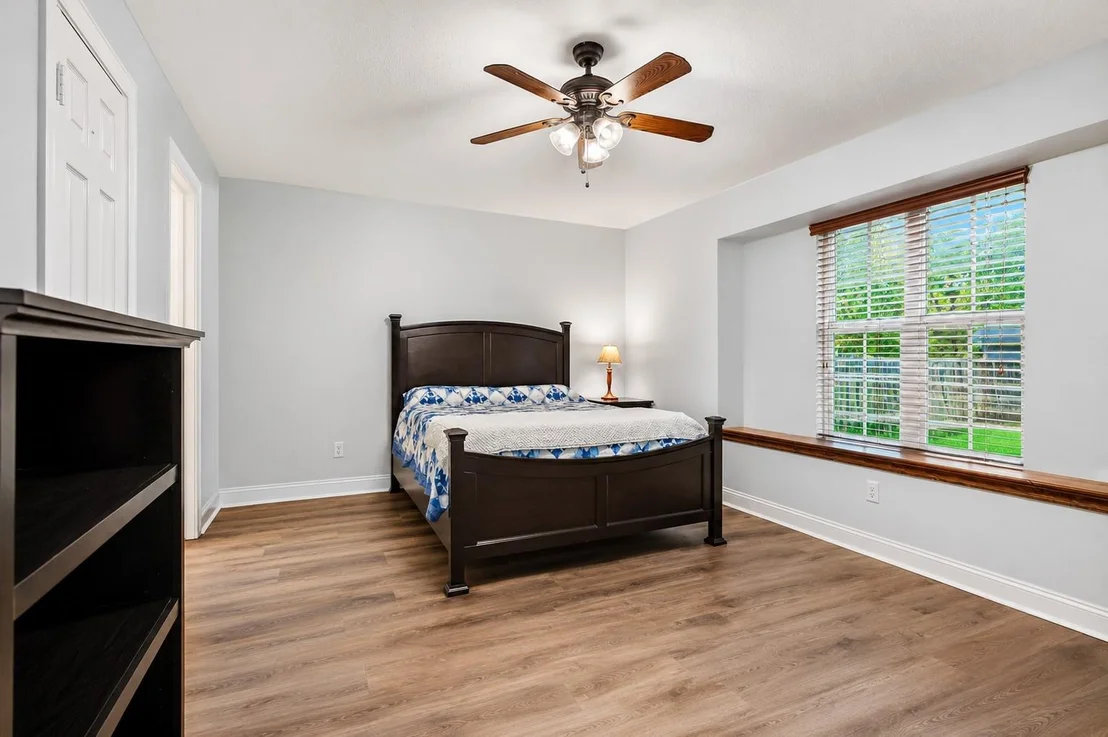 Photo of 312 Springwood Drive