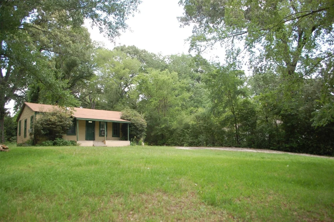 Photo of 1279 E Us Highway 84