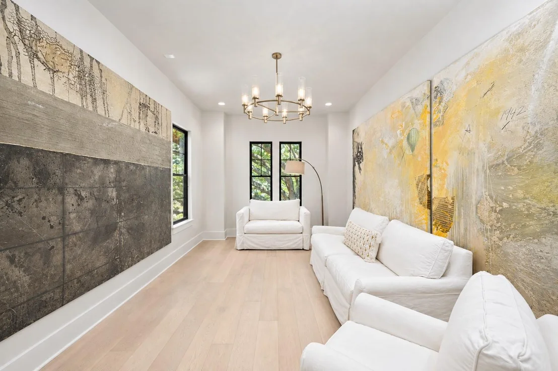 Photo of 2007 Gardenia Drive