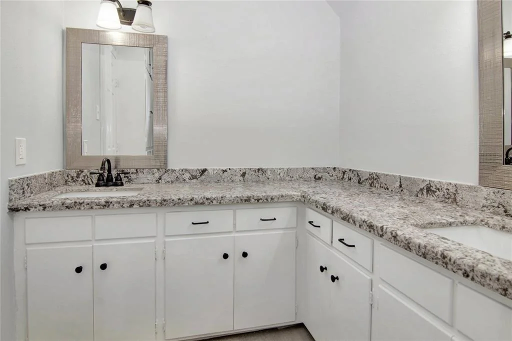 Photo of 427 Pebblebrook Drive