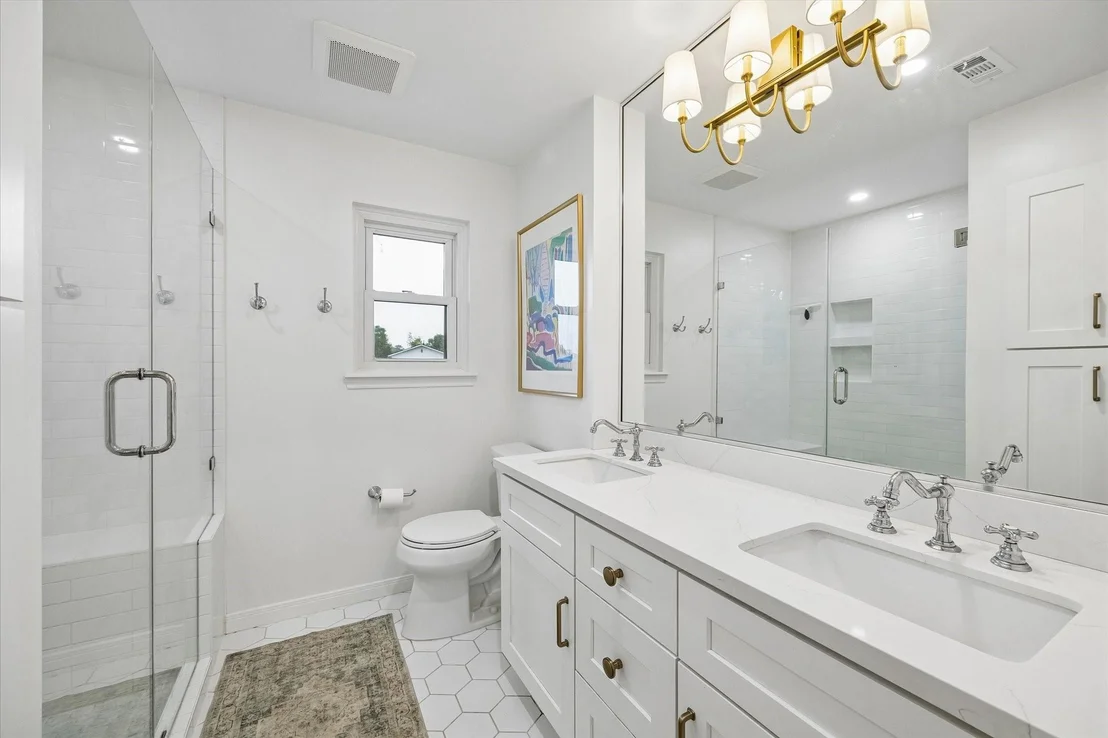 Photo of 2706 Fontana Drive