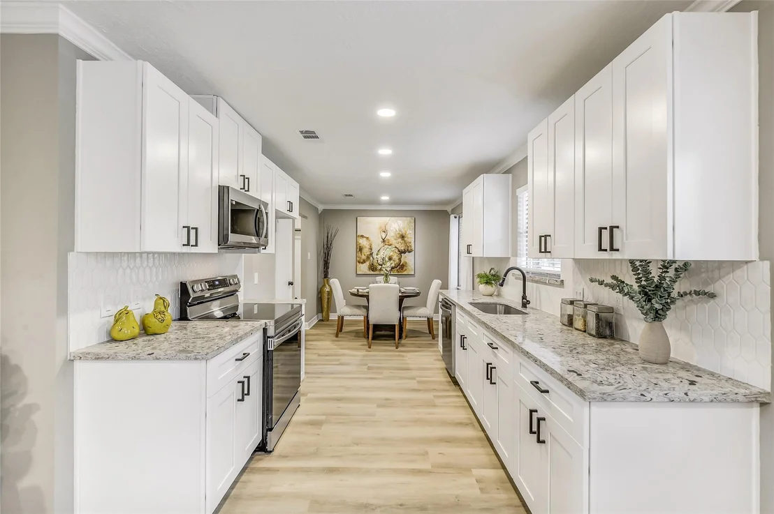 Photo of 8333 Lanham Lane