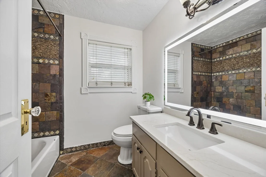 Photo of 10765 Champion Forest Road
