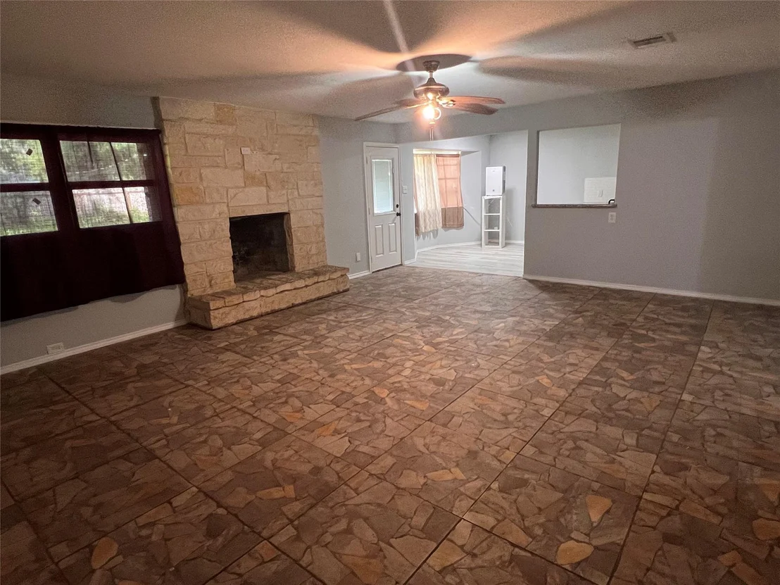 Photo of 803 Glen Hollow Drive