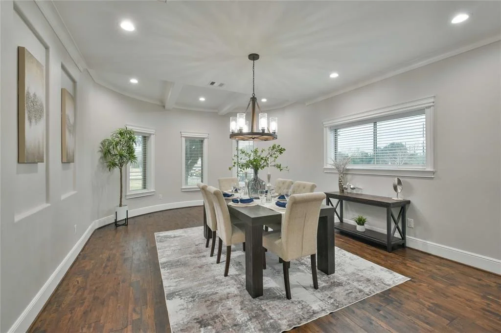 Photo of 7737 Brookside Road